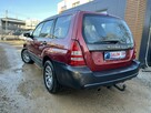 Subaru Forester 2.0 4x4 Automat Klima El szyby Lusterka Isofix Stan BDB BEZ KOROZJI - 4