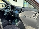 Volkswagen Tiguan 2 kpl. kół! Kamera+Czujniki, Grzane fotele, Climatronic Navi GWARANCJA - 16