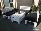 Zestaw mebli ogrodowych wykonany na wzór palet - 4