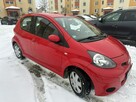 Toyota Aygo 5 drzwi, niski przebieg, klimatyzacja, isofix, nowe opony zimowe - 3