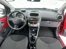 Toyota Aygo 5 drzwi, niski przebieg, klimatyzacja, isofix, nowe opony zimowe - 12