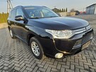Mitsubishi Outlander 2,0Plug-IN Hybrid. 4x4.Skóry.Navi.Kam.Cof.Hands-Free.Xenony.Aut. - 2