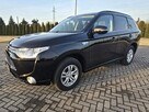 Mitsubishi Outlander 2,0Plug-IN Hybrid. 4x4.Skóry.Navi.Kam.Cof.Hands-Free.Xenony.Aut. - 5