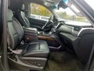 Chevrolet Suburban 2015, 5.3L, 4x4, porysowany lakier - 6