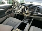 Toyota Highlander 2016, 3.5L, 4x4, porysowany lakier - 5