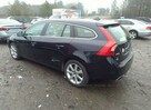 Volvo V60 2016, 2.0L, uszkodzony przód - 3