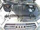 Audi Q7 2017, 2.0L, 4x4, uszkodzony bok - 9