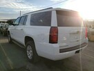 Chevrolet Suburban 2017, 5.3L, porysowany lakier - 4