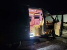 Samochód osobowy VIP Sprinter 7-osobowy - 10