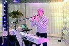 Śpiewający grający wodzirej z akordeonem na wesele poprawiny - 12