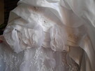 Suknia ślubna z dodatkami - 4