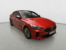 Kia Stinger - 1