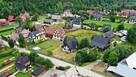 DOM W STANIE SUROWYM ZAMKNIĘTYM NA DUŻEJ DZIAŁCE - 9