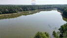 Pięknie położone działki z domkami i WZ. - 14