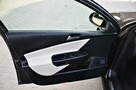 Volkswagen Passat 2,0 TDI Indywidual Xenon Navi Niemcy - 15