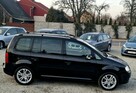 Volkswagen Touran - 11