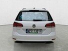 Volkswagen Golf - 6