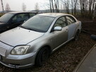 toyota avensis - 2