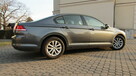 Volkswagen Passat B8 - 8