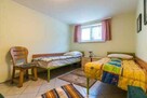 Dom z własną linią brzegową prywatnym pomostem i slip - 12