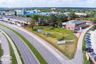 Działka inwestycyjna z zabudowaniami - 3
