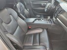 Volvo  V90 Cross Country Bezwypadkowy bezkolizyjny - 6