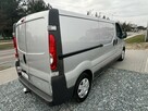 Opel Vivaro Lift Long 2.5CDTi 2010r Navi Klimatyzacja VAT-1A 3-osobowy - 4