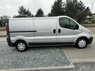 Opel Vivaro Lift Long 2.5CDTi 2010r Navi Klimatyzacja VAT-1A 3-osobowy - 11