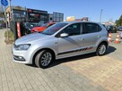 Volkswagen Polo 1.0i MPI 70KM LOUNGE Klimatronic Navi - 9