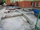 Skuwanie tynków, posadzek , rozbiórki ręczne - 2