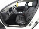 Volvo V60 Cross Country B5(B) Plus Bright AWD MY 2025 - 3