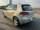 Volkswagen Golf - 4