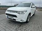 Mitsubishi Outlander - 2