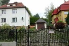Sprzedam połowe willi z ogrodem i garazem - 4