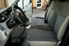 Opel Vivaro 2,5CDTI Klima, automat, 145KM, 2007r. - 10