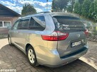 Toyota Sienna - 3