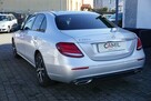 Mercedes E 220 polski salon , serwisowany, jeden właściciel - 7