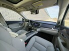 Volvo XC 90 - 9