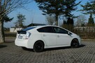 Toyota Prius - 4