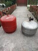 Sprzedam 2 butle gazy jena ma 2 kg a druga 3 kg