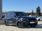 BMW X7 Bezwypadkowy / Serwis ASO / Dociągi / Panorama / Key less / FV 23%