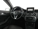 Mercedes A 180 automat skóra navi PDC grzane fotele tempomat - 16