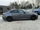 Alfa Romeo Giulia 2.0 Turbo 16V AT8-Q4 Veloce 2023 FV23% - 3