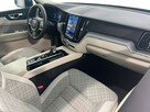 Volvo XC60 B Core aut Kombi - 14