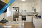 apartament dwu-poziomowy , wysoki parter + I piętro, dwa tarasy, dwa parkingi , komórka usytuowany - 1