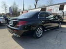 Mercedes E 220 Klimatronic 2-stref, Hak, Skóra, Podgrz. fotele, CarPlay/AndroidAuto - 11