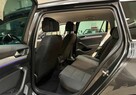 Volkswagen Passat - 8