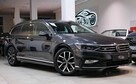 Volkswagen Passat - 1