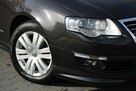 Volkswagen Passat - 6