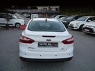 Ford Focus 2.0 zw.silnik Automat  stan b. Dobry bez rdzy Gwarancja12m - 12